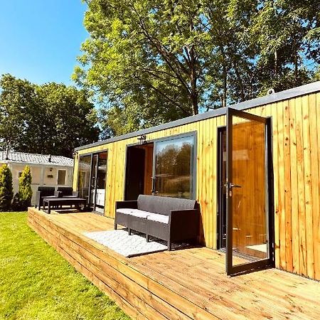 Luxe Tiny House Bij Het Leekstermeer Matsloot Extérieur photo